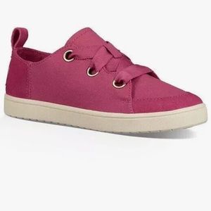 NWOT Girl’s Koolaburra by Uggs Penley Ribbon-Tie Sneakers